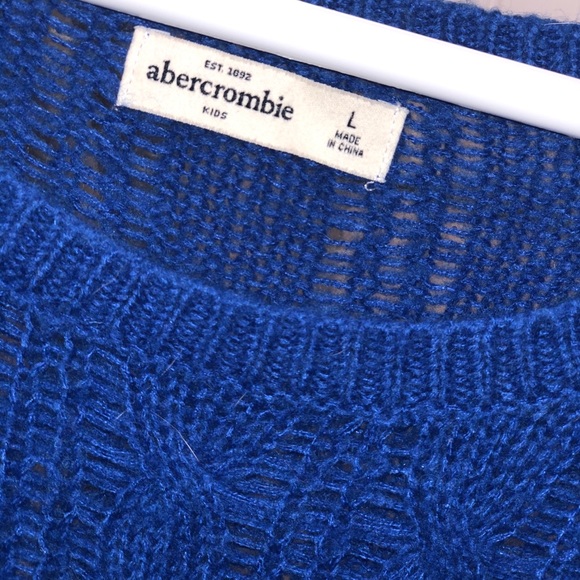 Abercrombie sweater - Picture 2 of 2